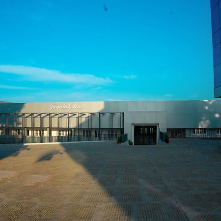 Jayalakshmi Residency Hotel Vaduvanchal Exterior photo